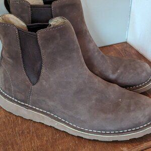 LL Bean Stonington Chelsea Boots Leather Wms 10